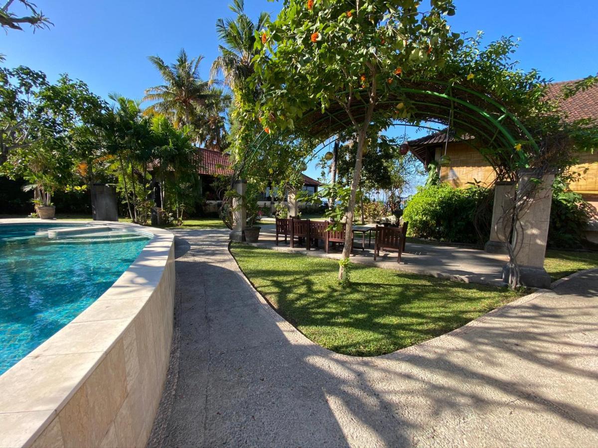 Hidden Paradise Cottages Amed  Ngoại thất bức ảnh